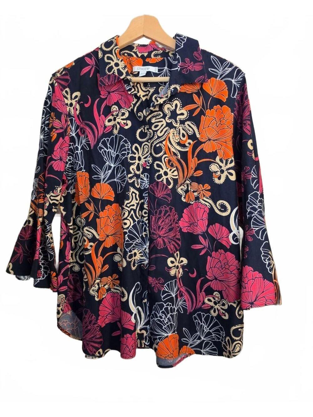 Chico's navy floral blouse Size 2 NWOT